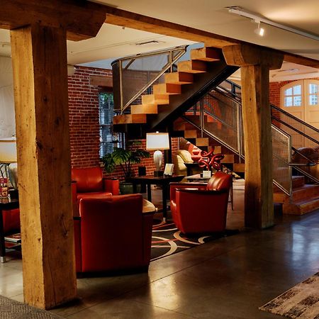Lancaster Arts Hotel Екстер'єр фото