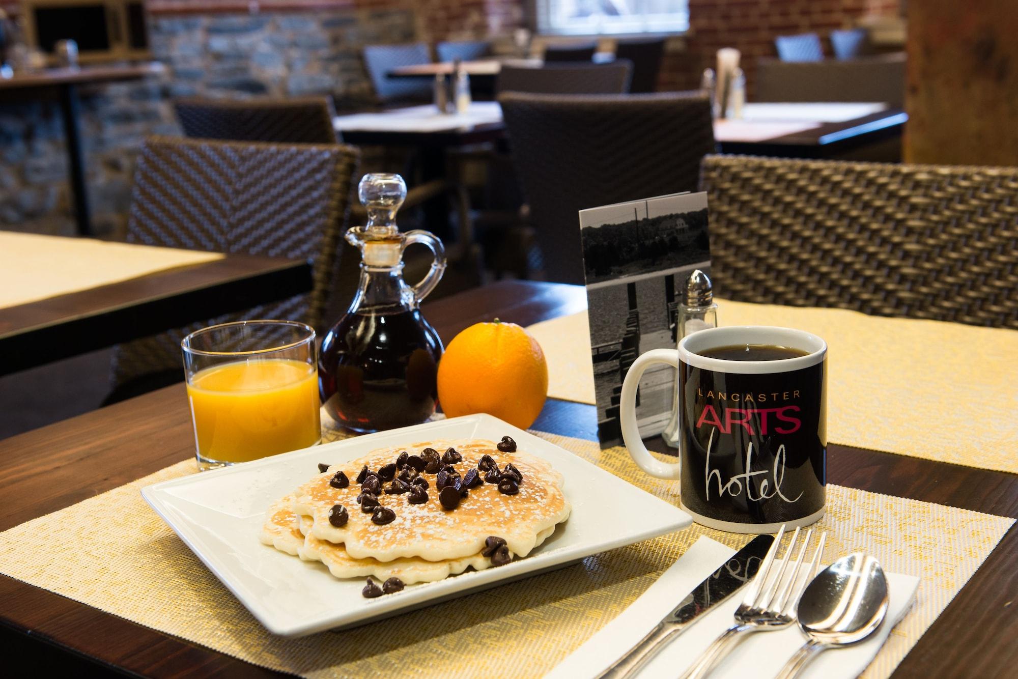 Lancaster Arts Hotel Екстер'єр фото